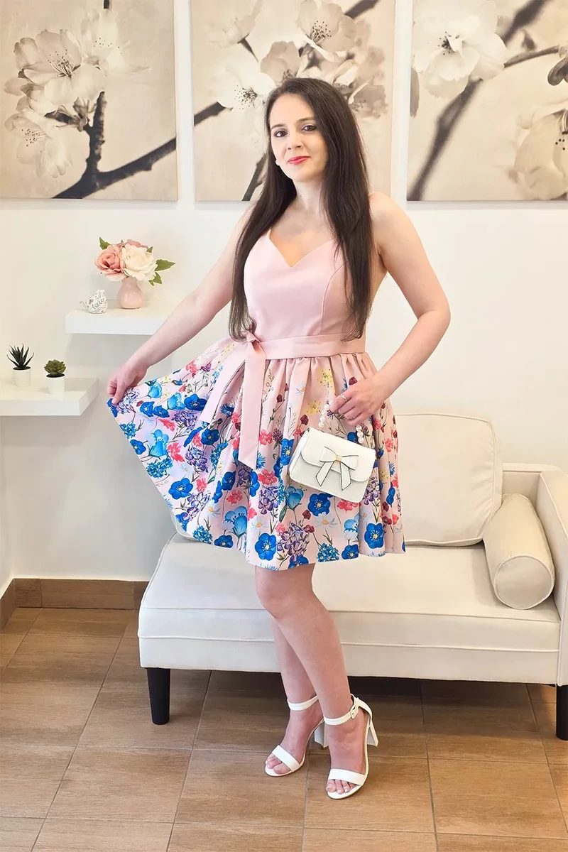 Aurora virágos koktél ruha