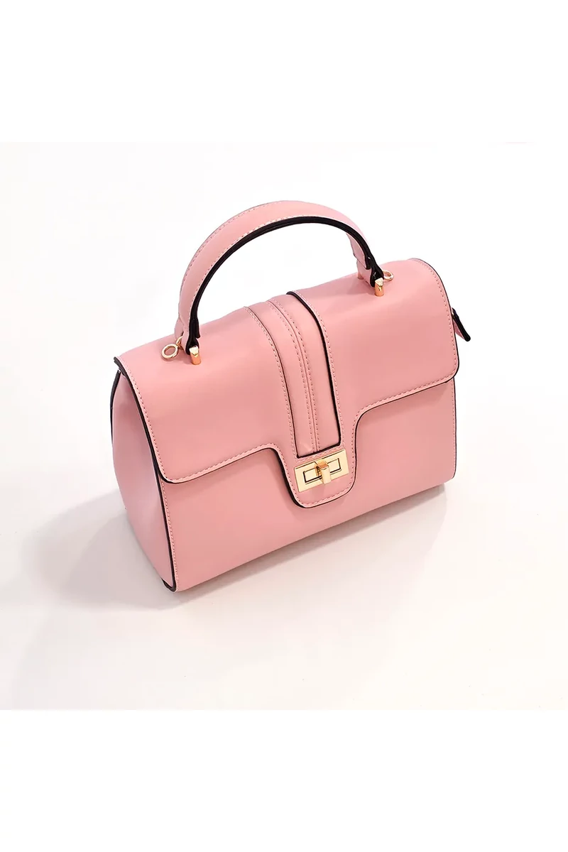 Tia világosrózsaszín táska