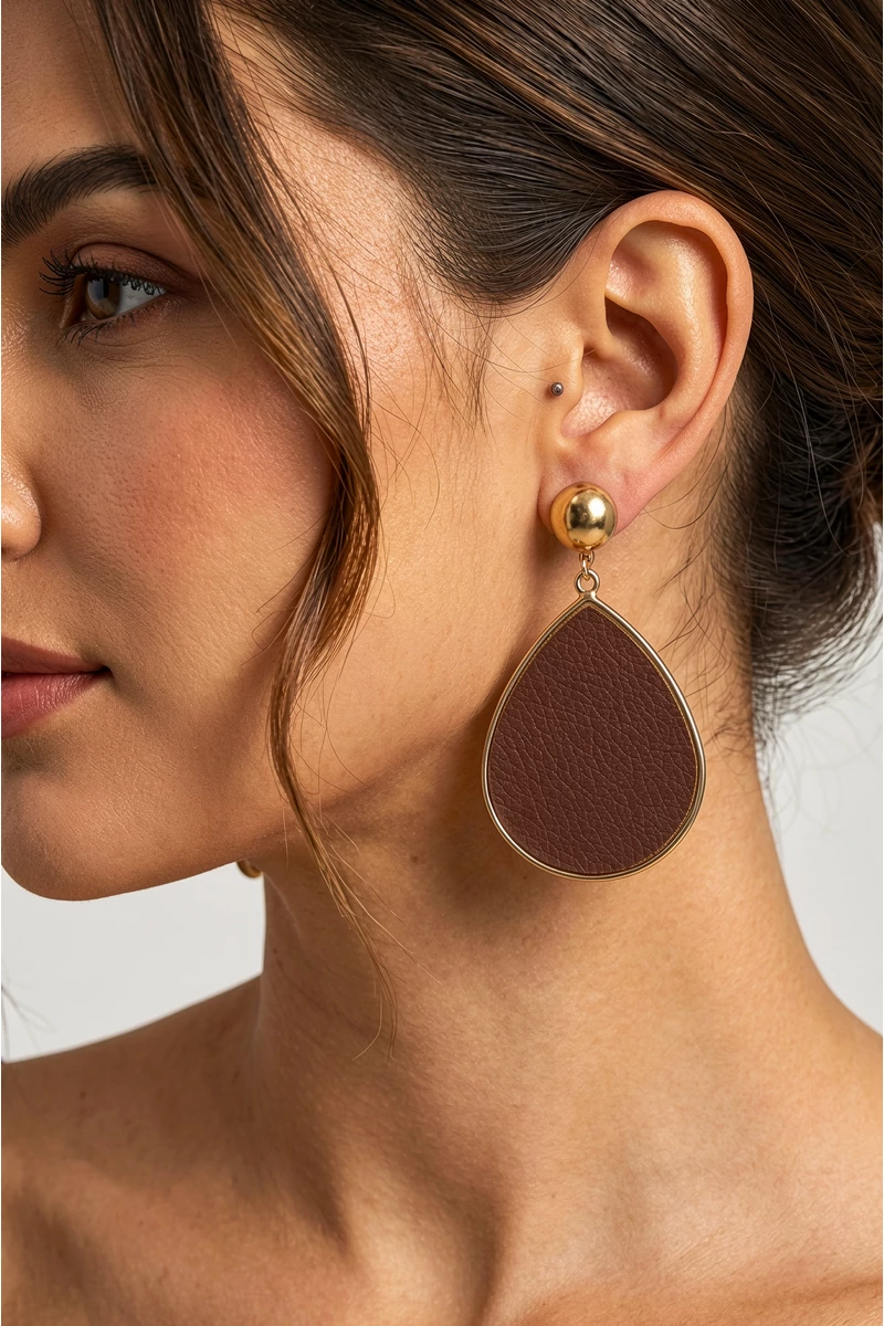 Kora barna fülbevaló